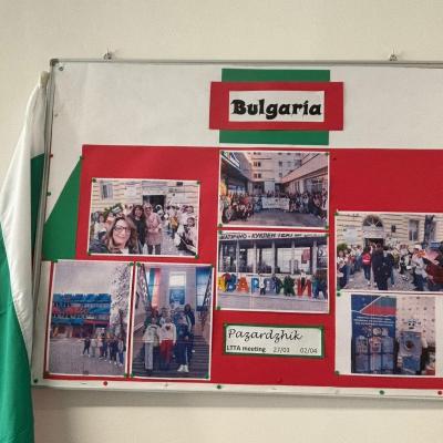 Italian corner 12